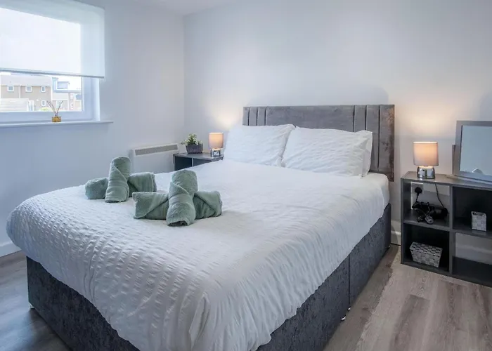 Beach View - 2 Bedroom Apartment - Llanelli