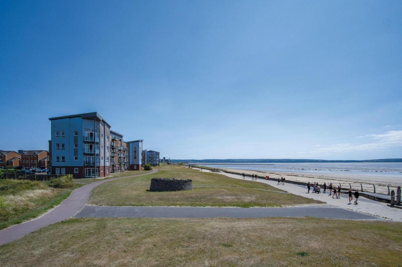 Apartment View - 2 Bedroom - *