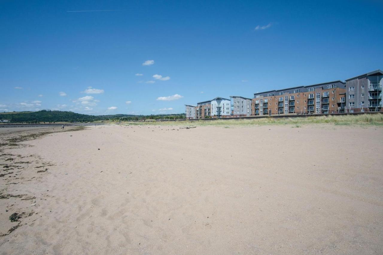 View - 2 Bedroom -