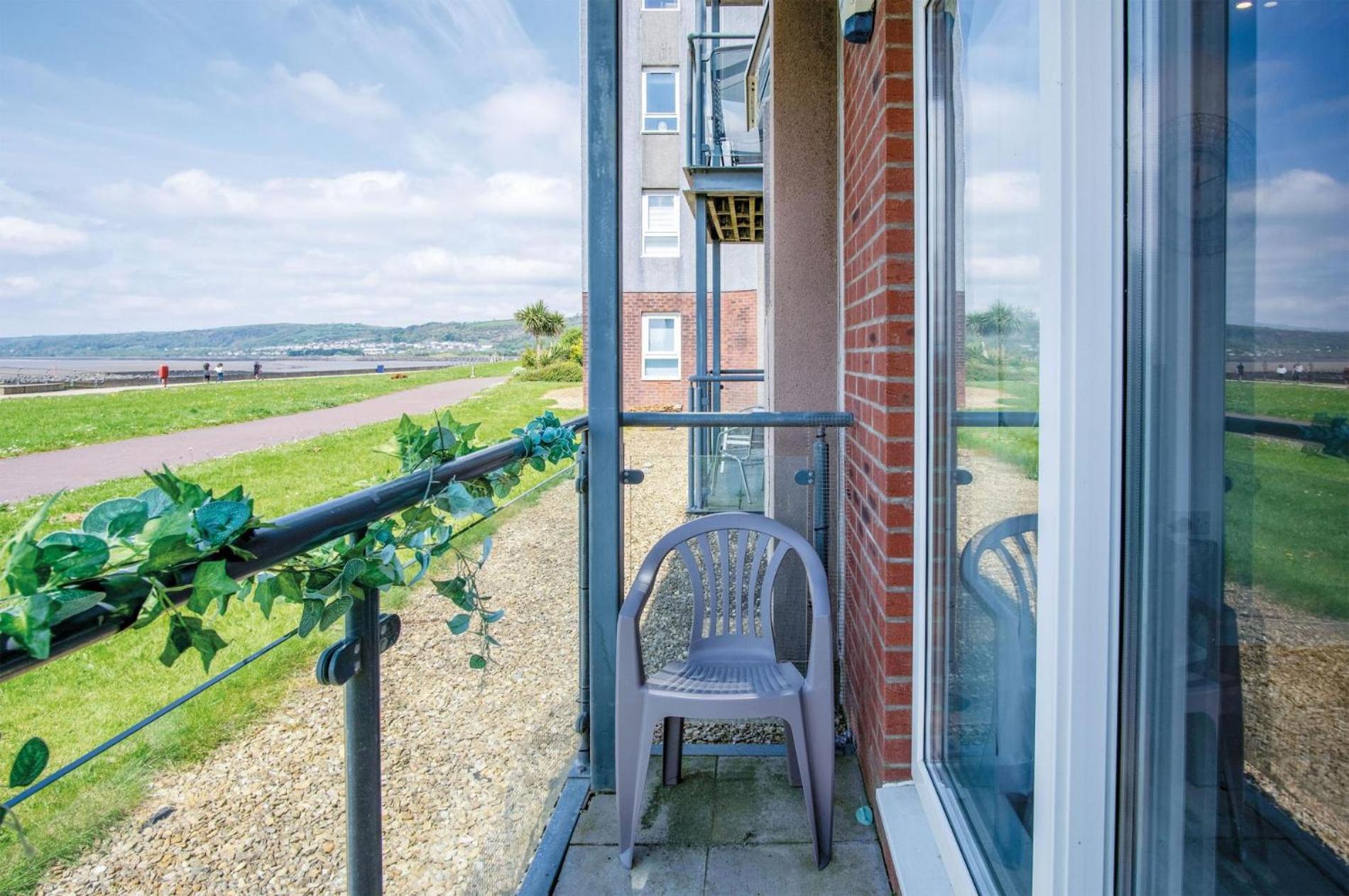 Apartment View - 2 Bedroom -