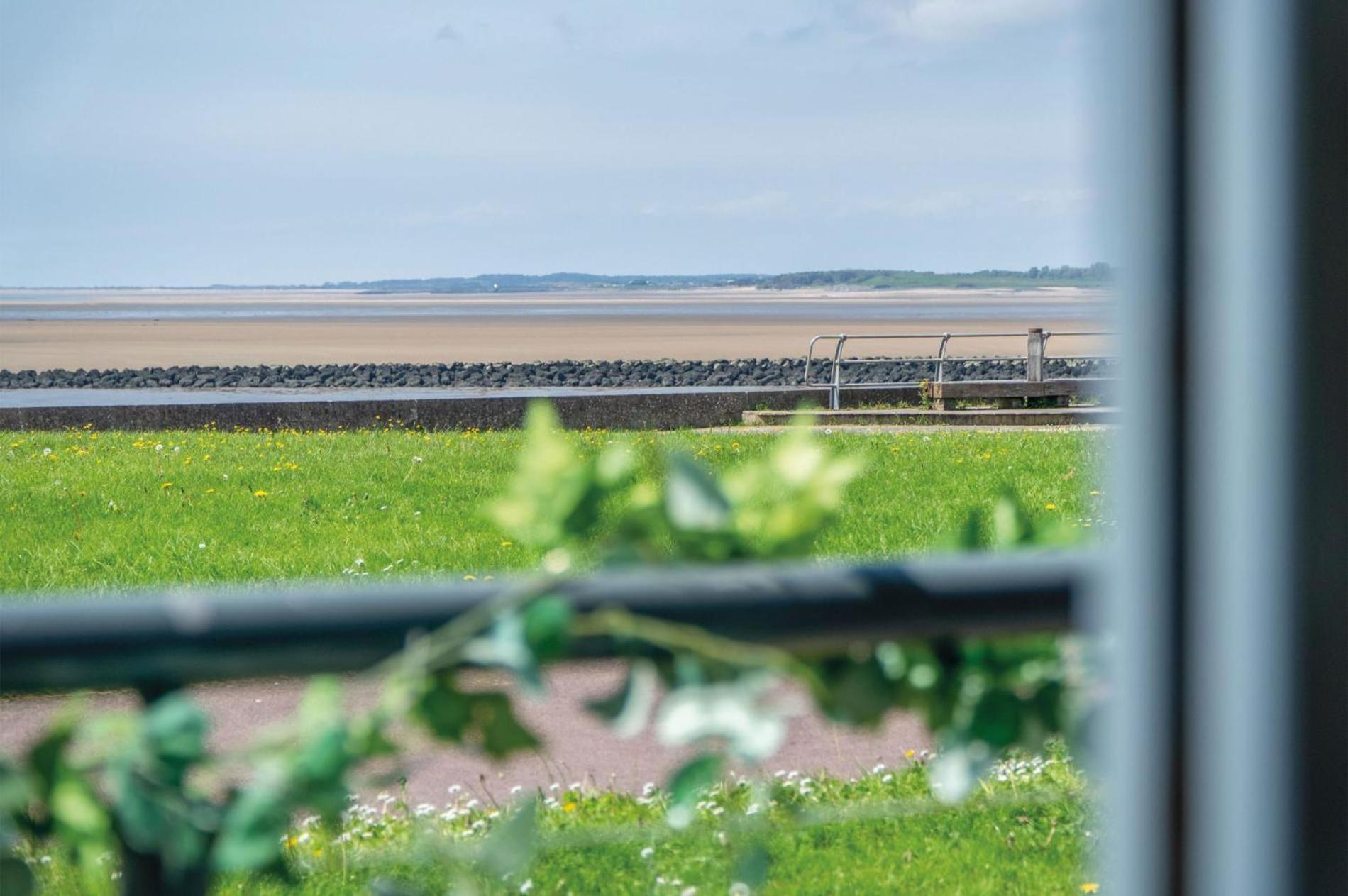 Apartment View - 2 Bedroom - Llanelli