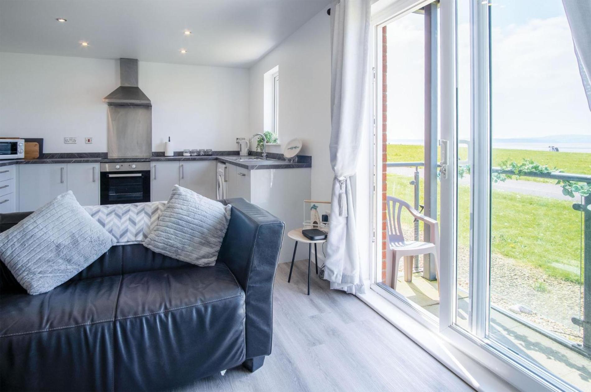 View - 2 Bedroom - Apartment